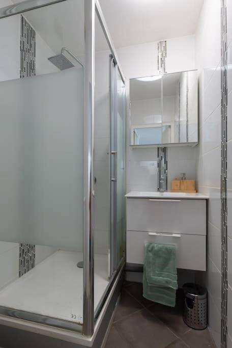 Appartement Renove Pour 6 Avec Parking Villeurbanne Dış mekan fotoğraf